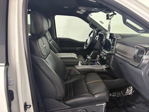 Certified 2022 Ford F150 Platinum w/ FX4 Off-Road Package AWD/4WD image 36