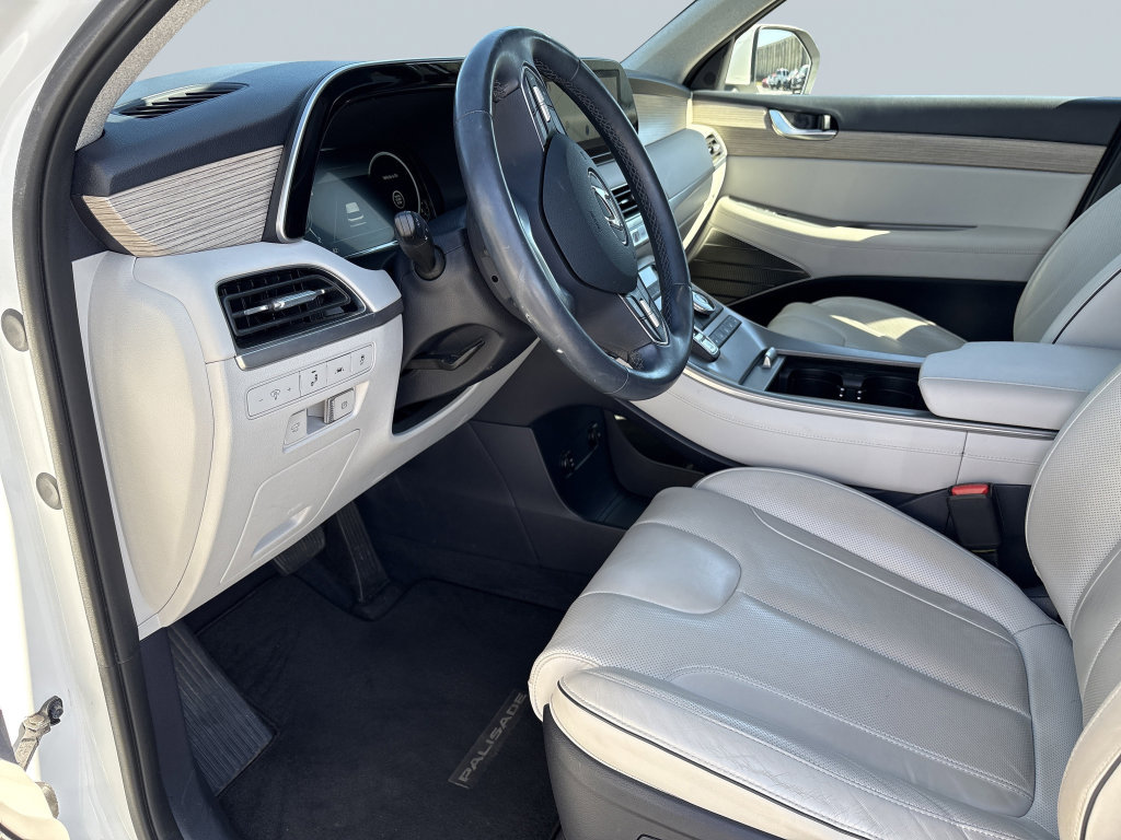 Used 2022 Hyundai Palisade Limited FWD image 10