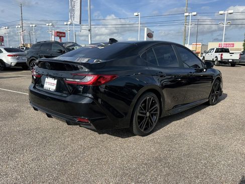 Used 2025 Toyota Camry XSE FWD image 3