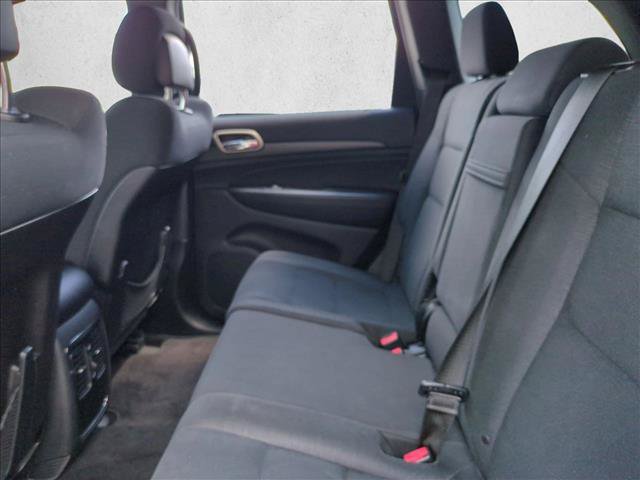 Used 2016 Jeep Grand Cherokee Laredo w/ Quick Order Package 23E RWD image 18
