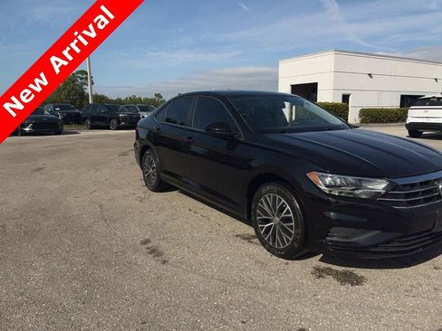 Used 2019 Volkswagen Jetta SE image 6