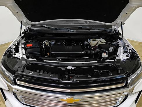 Used 2021 Chevrolet Tahoe High Country w/ Premium Package RWD image 45