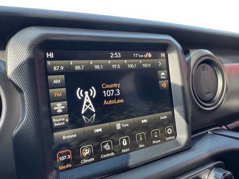 Used 2022 Jeep Wrangler Unlimited Willys image 11