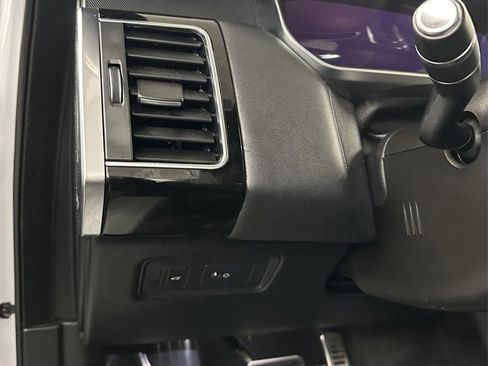 Used 2019 Land Rover Range Rover Sport HSE Dynamic image 15