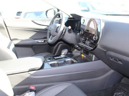 Certified 2026 Lexus NX 350 AWD w/ Accessory Package (Z1) image 5