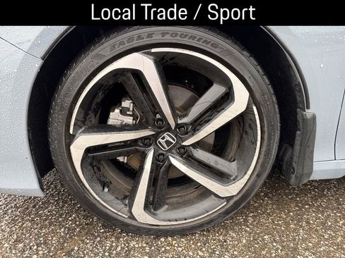 Used 2022 Honda Accord Sport image 4