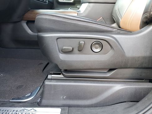 Used 2024 Chevrolet Silverado 3500 High Country w/ Technology Package image 25