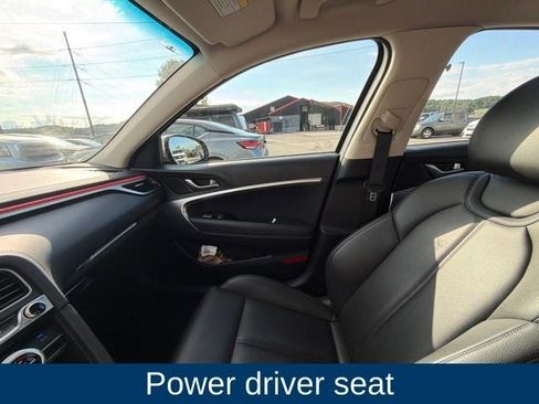 Used 2023 Genesis G70 2.0T RWD image 15