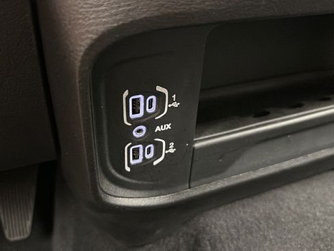 Used 2026 RAM 2500 Big Horn AWD/4WD image 25