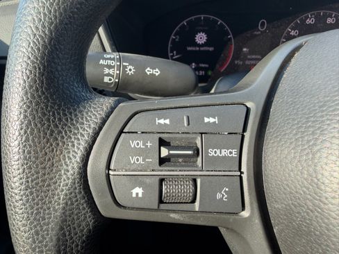 Certified 2024 Honda CR-V EX image 12