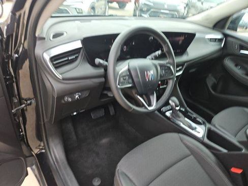 Used 2025 Buick Encore GX Preferred FWD image 10
