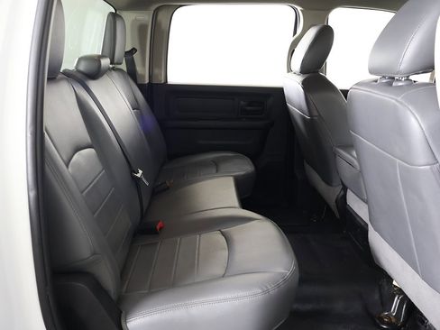 Used 2018 RAM 2500 Tradesman image 30