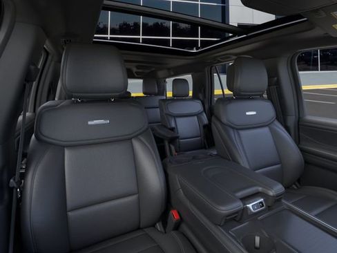 New 2026 Ford Expedition Max Platinum w/ Stealth Appearance Package AWD/4WD image 12