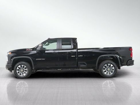 Used 2024 Chevrolet Silverado 2500 Custom w/ Custom Value Package AWD/4WD image 3
