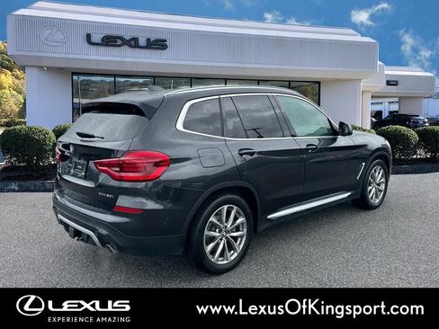 Used 2018 BMW X3 xDrive30i AWD/4WD image 5