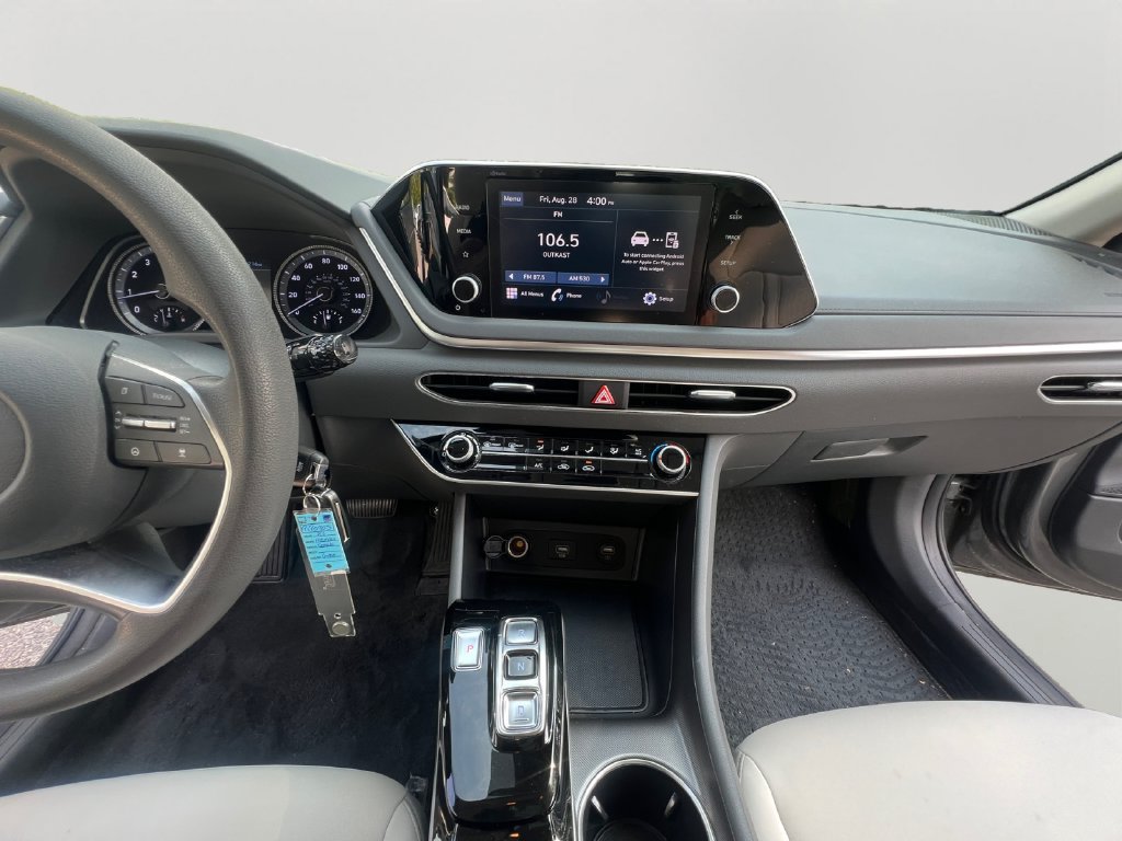 Used 2023 Hyundai Sonata SE FWD image 14