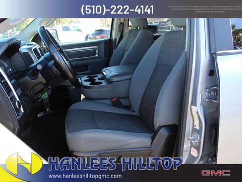 Used 2020 RAM 1500 Classic SLT w/ Luxury Group image 12