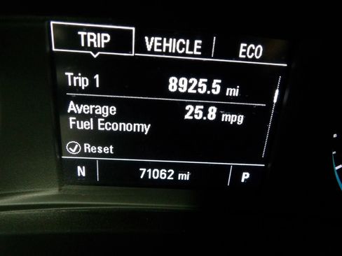 Used 2019 Chevrolet Equinox LS w/ LS Convenience Package FWD image 17