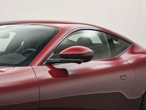 Used 2023 Ferrari Roma image 11