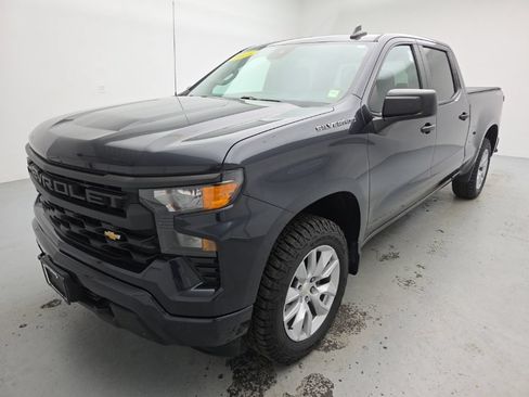 Certified 2023 Chevrolet Silverado 1500 Custom AWD/4WD image 6