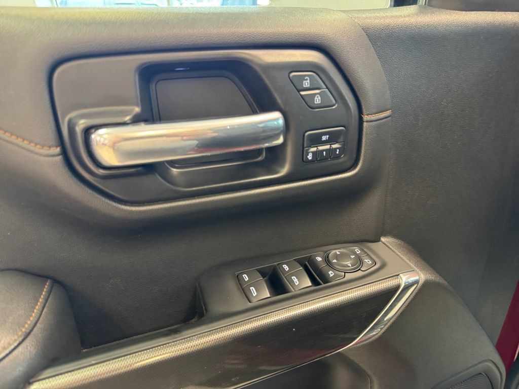 Used 2022 GMC Sierra 1500 AT4 AWD/4WD image 11