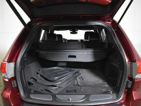 Used 2017 Jeep Grand Cherokee Limited RWD image 26