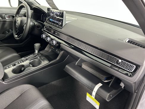 Certified 2024 Honda Civic Sport image 38
