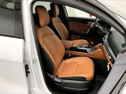 Used 2026 Kia Sportage X-Line w/ X-Line Technology Package image 10