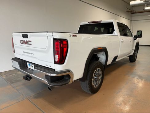 Used 2024 GMC Sierra 3500 SLE w/ SLE Value Package AWD/4WD image 7