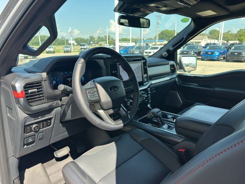 Used 2025 Ford F150 Raptor AWD/4WD image 3