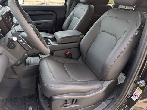 Used 2023 Land Rover Defender 90 V8 image 6