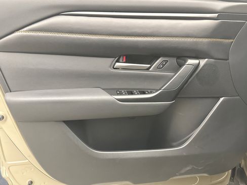 Used 2025 MAZDA CX-50 AWD 2.5 Turbo w/ Cargo Package image 9