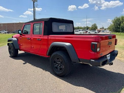 Certified 2024 Jeep Gladiator Sport AWD/4WD image 4