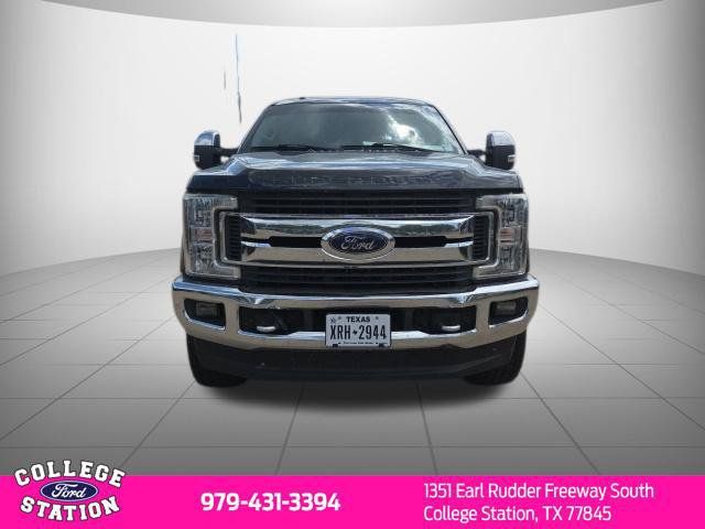 Used 2018 Ford F250 XLT w/ XLT Premium Package AWD/4WD image 2