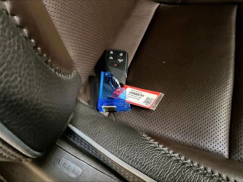 Used 2024 GMC Sierra 1500 Denali w/ Denali Reserve Package image 31