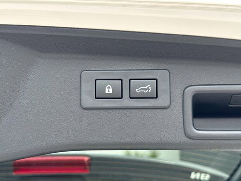 New 2026 Subaru Outback Premium AWD/4WD image 13