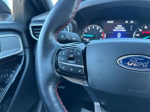 Used 2022 Ford Explorer ST-Line image 24
