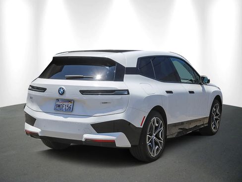 Used 2025 BMW iX xDrive50 image 6