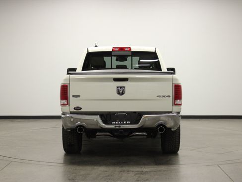 Used 2017 RAM 1500 Laramie image 7