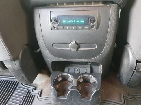 Used 2008 Chevrolet Silverado 3500 LT w/ EZ-Lift Tailgate Package image 45