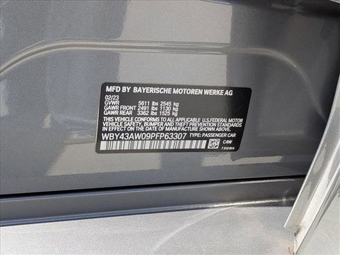 Used 2023 BMW i4 eDrive35 RWD image 25