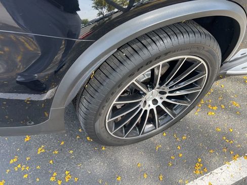 Used 2017 Mercedes-Benz GLC 43 AMG 4MATIC image 7