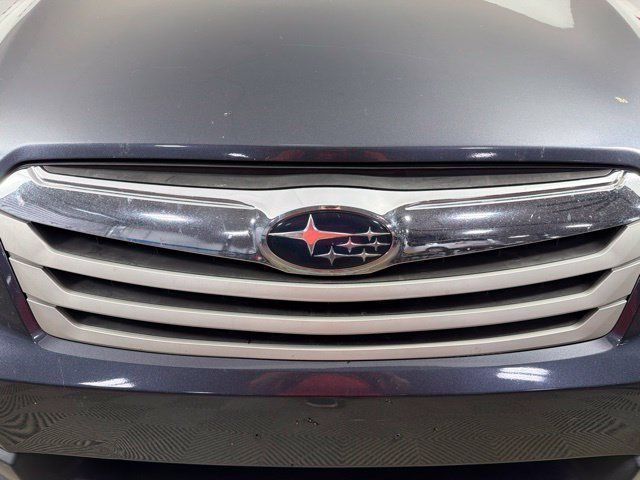 Used 2012 Subaru Outback 2.5i Premium AWD/4WD image 4