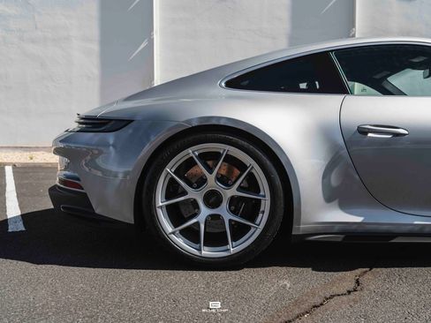 Used 2024 Porsche 911 GT3 RS RWD image 13