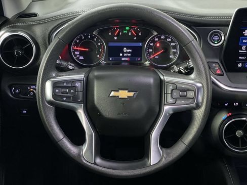 Used 2025 Chevrolet Blazer LT FWD image 16