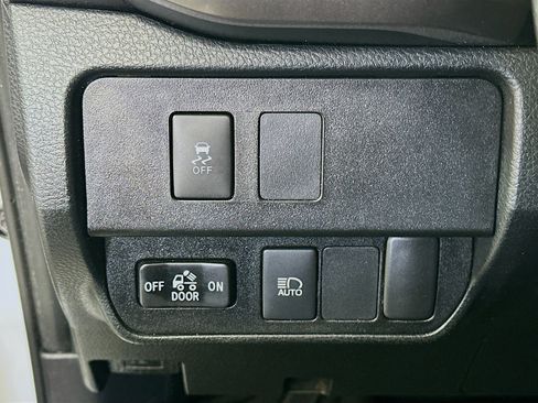 Used 2021 Toyota Tacoma SR5 image 16