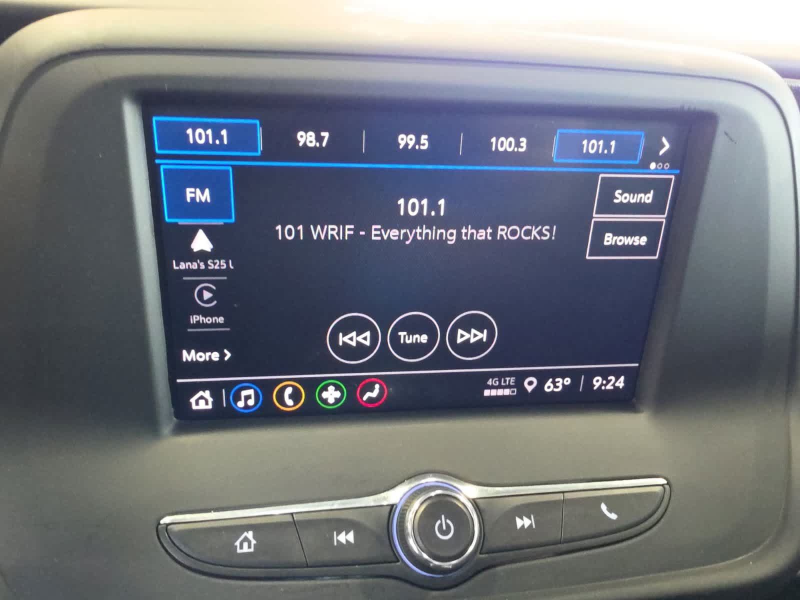 Used 2021 Chevrolet Camaro LT RWD image 27