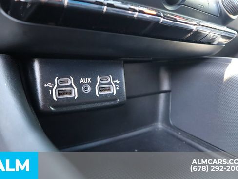 Used 2025 Dodge Durango GT RWD image 31