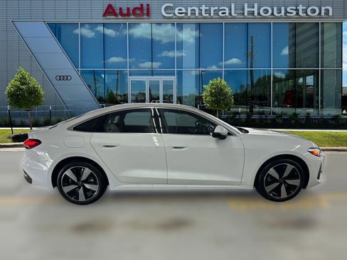 New 2025 Audi A5 2.0T Premium w/ 19" Wheel Package image 8