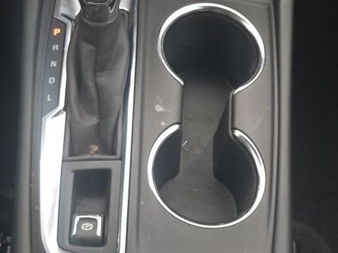 Used 2024 Chevrolet Equinox LT FWD image 37